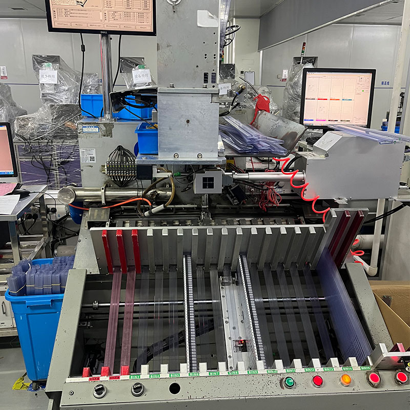 Gravity Feeding Automatic Semiconductor Laser Marking Machine - Image 3
