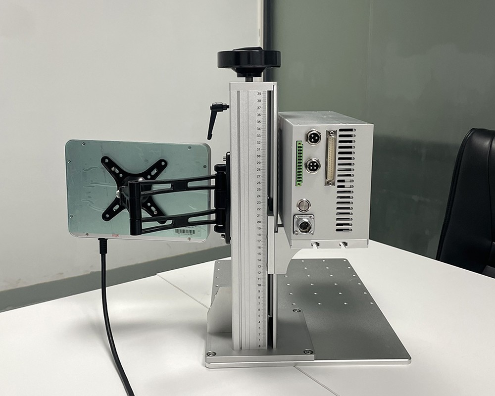 Complete guide to black laser marking aluminum: working principle, parameters, applications, pricing and buyer tips for industrial laser marking users.