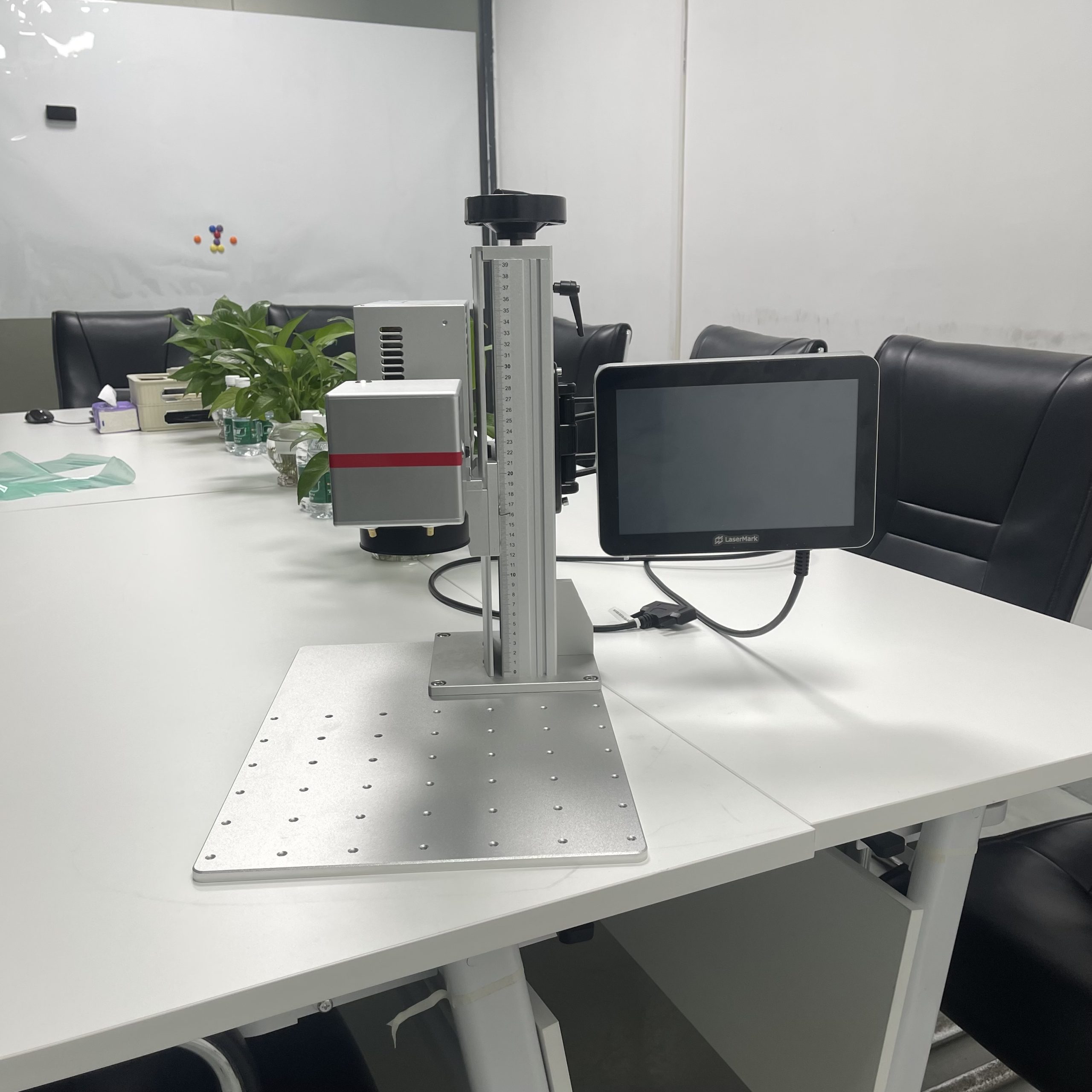 fiber laser engraving depth: working principle parameters