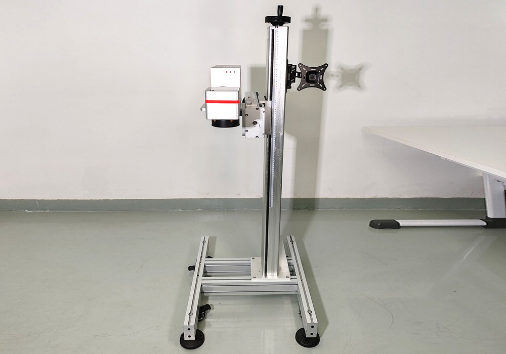 How flying (inline) fiber laser marking works on a conveyor