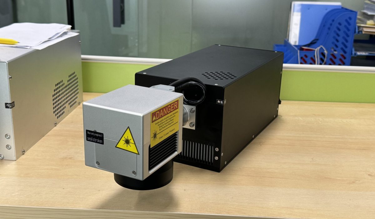 working principle, parameters, applications, pricing and buyer tips for industrial laser marking