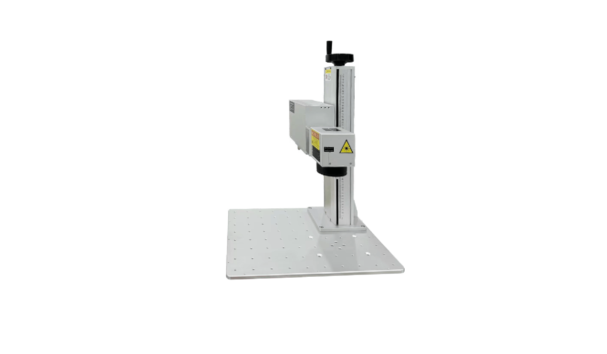 How delivers 100W fiber laser marking machine after-sales service.