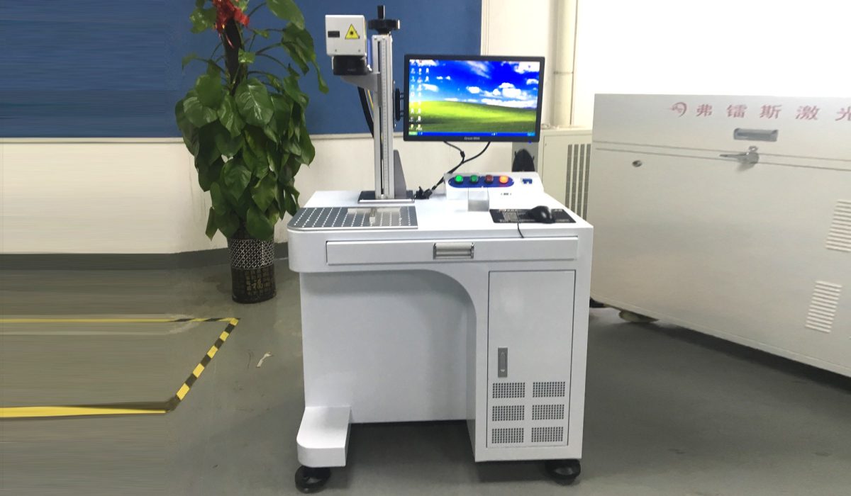 UV laser marking system marking medical plastic parts